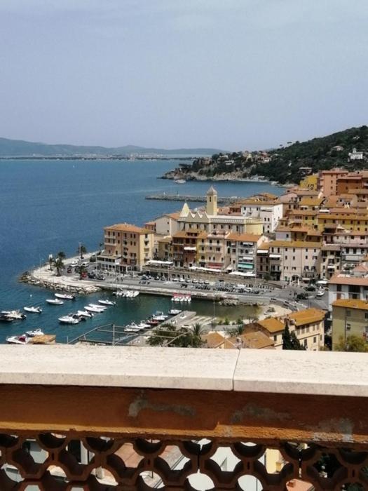 Appartamento Panoramic House Porto Santo Stefano  Esterno foto